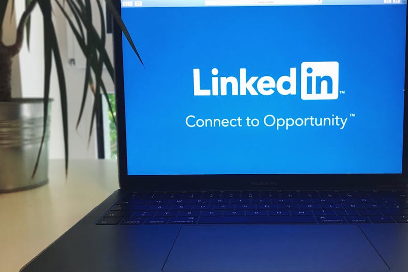 Táticas de marketing B2B que estão se destacando no LinkedIn 