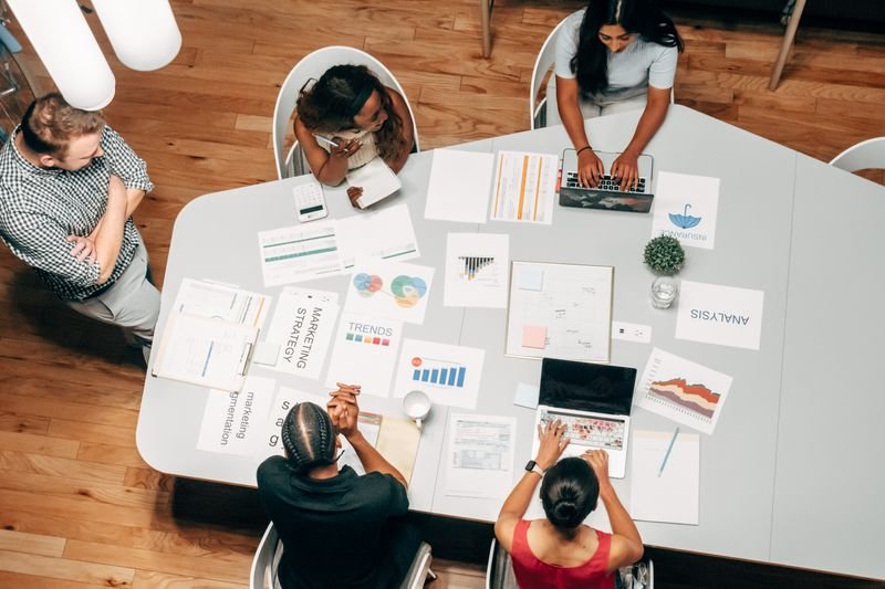 Como verificar agências e fornecedores de marketing antes de contratar